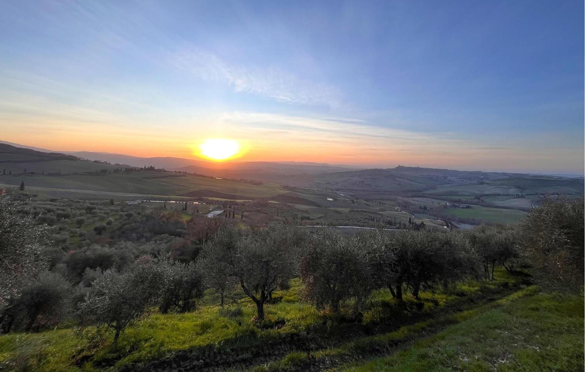 Cozy Apartment In Monticchiello With Wi-Fi Exterior photo
