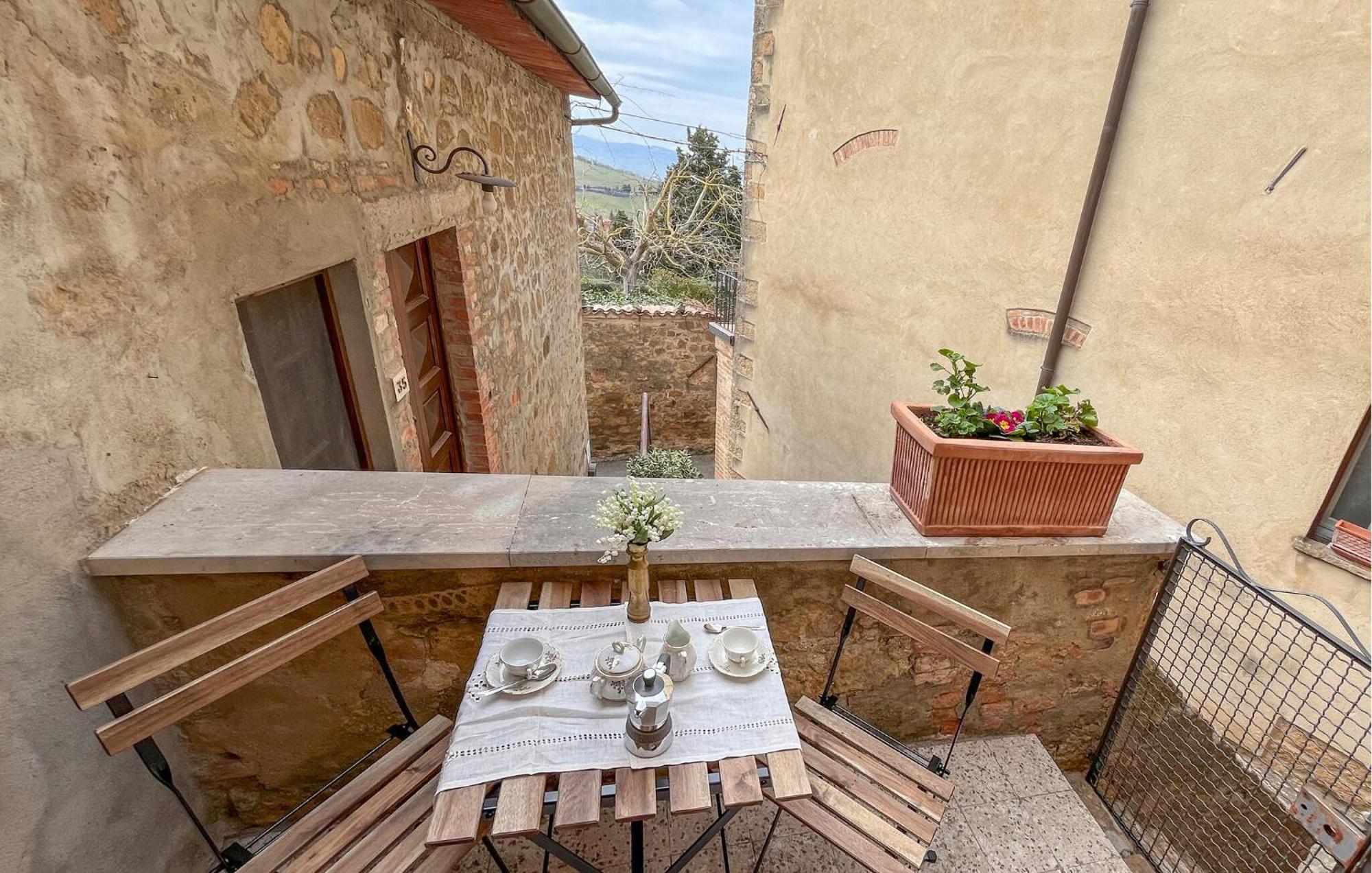 Cozy Apartment In Monticchiello With Wi-Fi Exterior photo